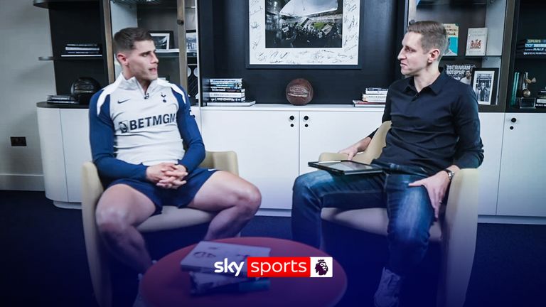 Micky van de Ven opens up about Tottenham Hotspur's struggles 