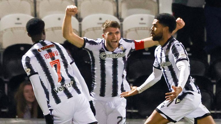 PAISLEY, SCOTLAND - FEBRUARY 03: St Mirren...s Miguel Freckleton celebrates after scoring to make it 1-0 during a William Hill Premiership match between St Mirren and Heart of Midlothian at the SMiSA Stadium, on February 03, 2026, in Paisley, Scotland. (Photo by Craig Williamson / SNS Group)