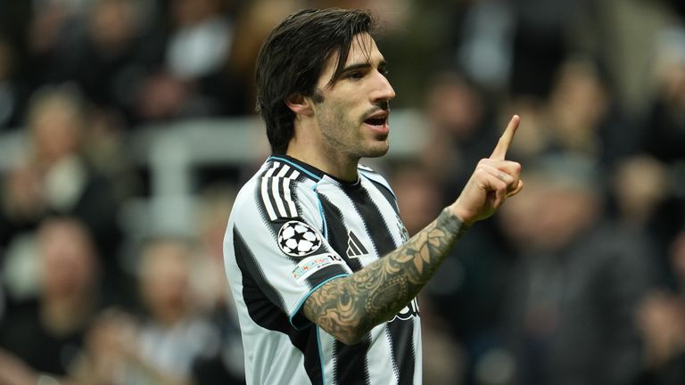 Newcastle's Sandro Tonali celebrates after scoring during the Champions League second leg playoff match between Newcastle and Qarabag