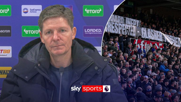 'I won't stand in the way' | Glasner responds to fan banners and boos 