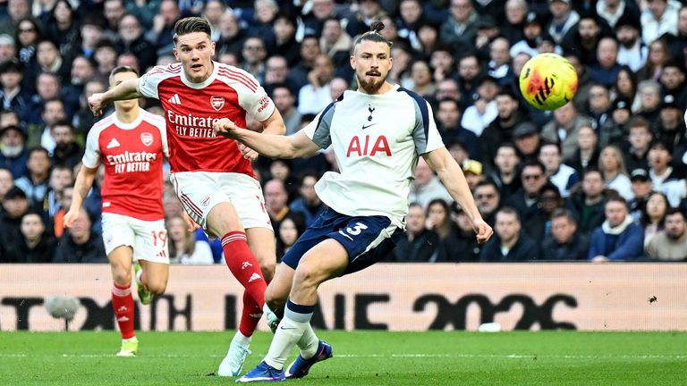Viktor Gyoekeres gets his shot away against Spurs