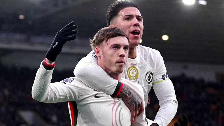 Cole Palmer celebrates his goal with Enzo Fernandez