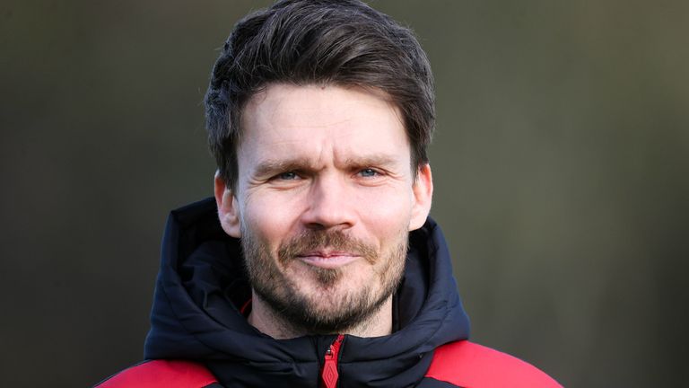 GLASGOW, SCOTLAND - JANUARY 21: Head coach Danny Rohl during a Rangers MD-1 training session at the Rangers Training Centre, on January 21, 2026, in Glasgow, Scotland. (Photo by Alan Harvey / SNS Group)