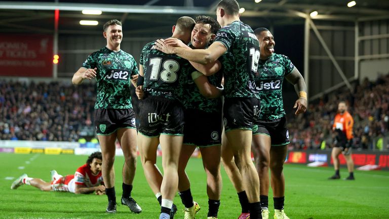 Leigh Leopards meni hyvin vasemmalla reunalla St Helensiä vastaan