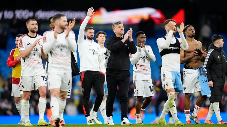 Salford esitti paljon paremman esityksen kuin silloin, kun he hävisivät 8-0 Man Citylle viime kauden FA Cupissa