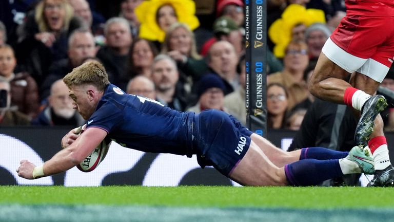 Kyle Steyn scored Scotland's only point of the opening half
