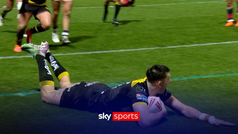 York Knights score first try of the 2026 Super League season!