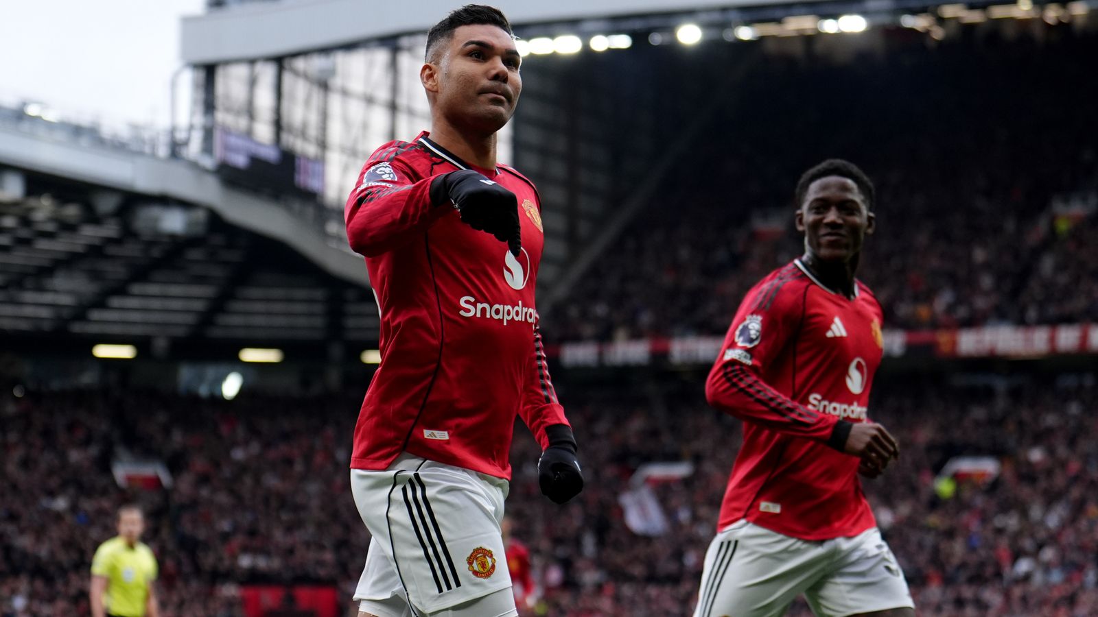 Man Utd 3-1 Aston Villa: Gary Neville believes it is still right for Casemiro to depart Old Trafford despite latest set-piece heroics
