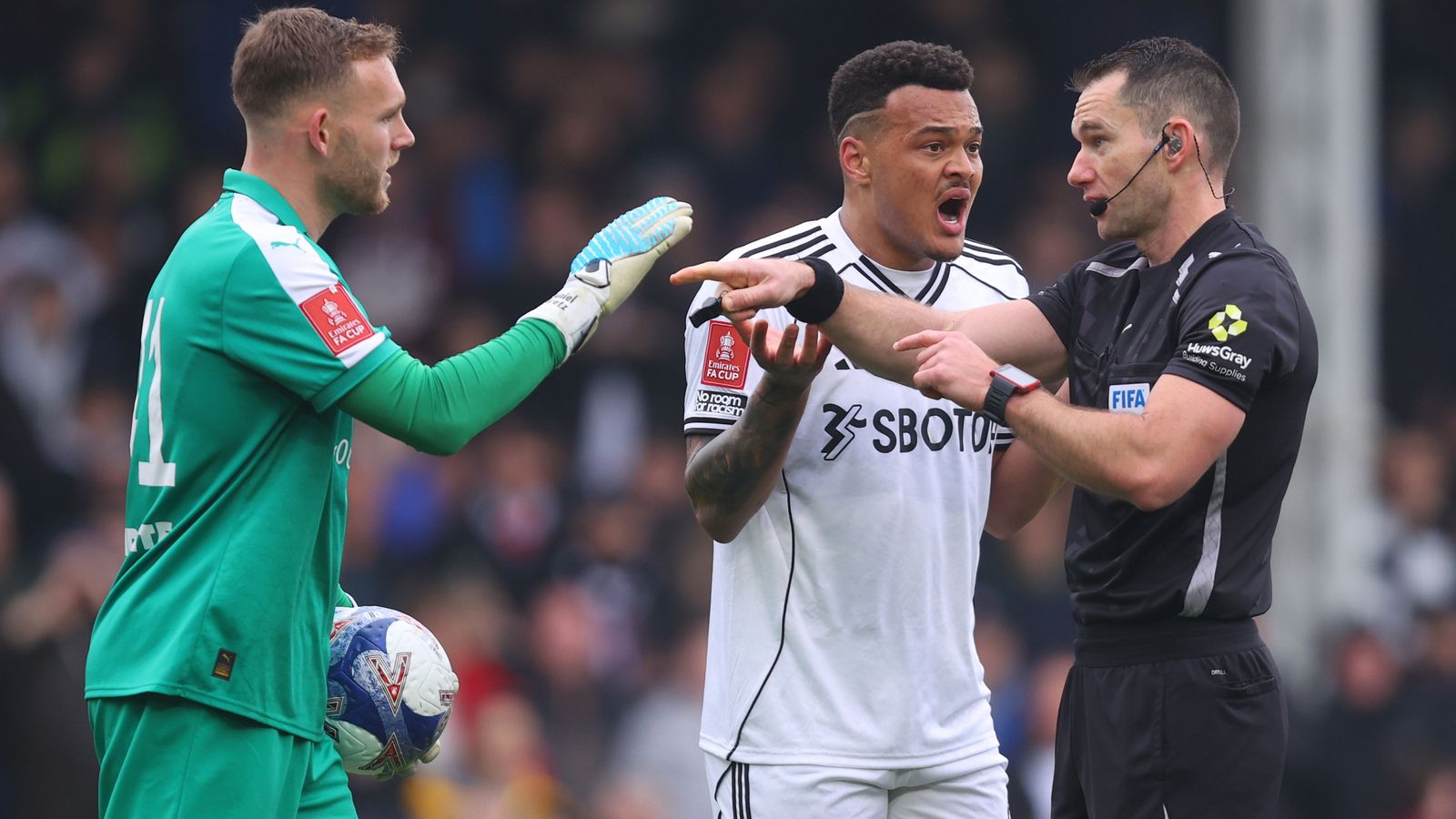 Fulham 0-1  Southampton: Saints upset Marco Silva's side in FA Cup fifth round after controversial decisions