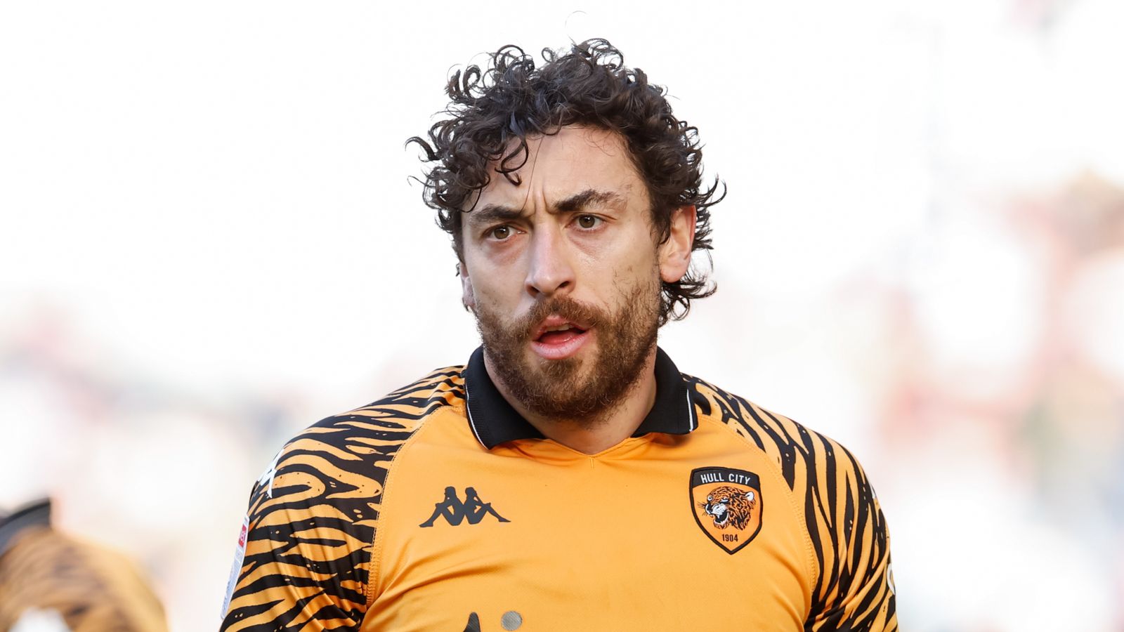 Hull City 3-1 Sheffield Wednesday: Tigers win to tighten grip on play-off place