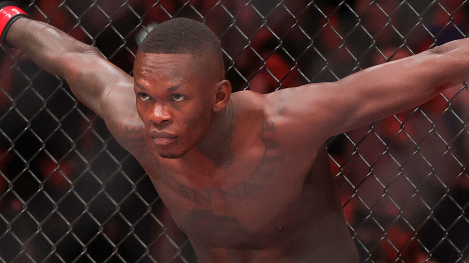 https://e0.365dm.com/26/03/1600x900/skysports-israel-adesanya-ufc-fight-night_7206108.jpg?20260329110633