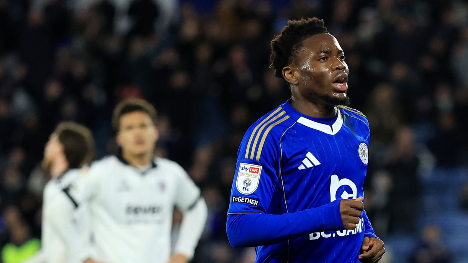 Leicester City 2-0 Bristol City: Foxes win to climb out of relegation zone