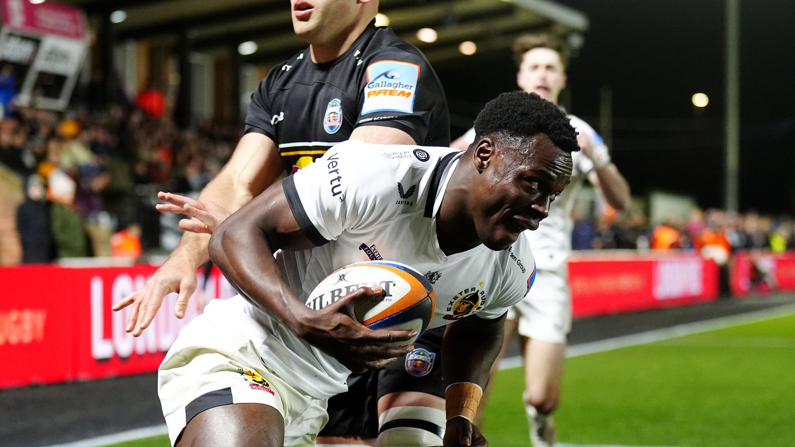 Newcastle 14-38 Exeter: Rampant Chiefs race away to bonus-point Gallagher Prem victory