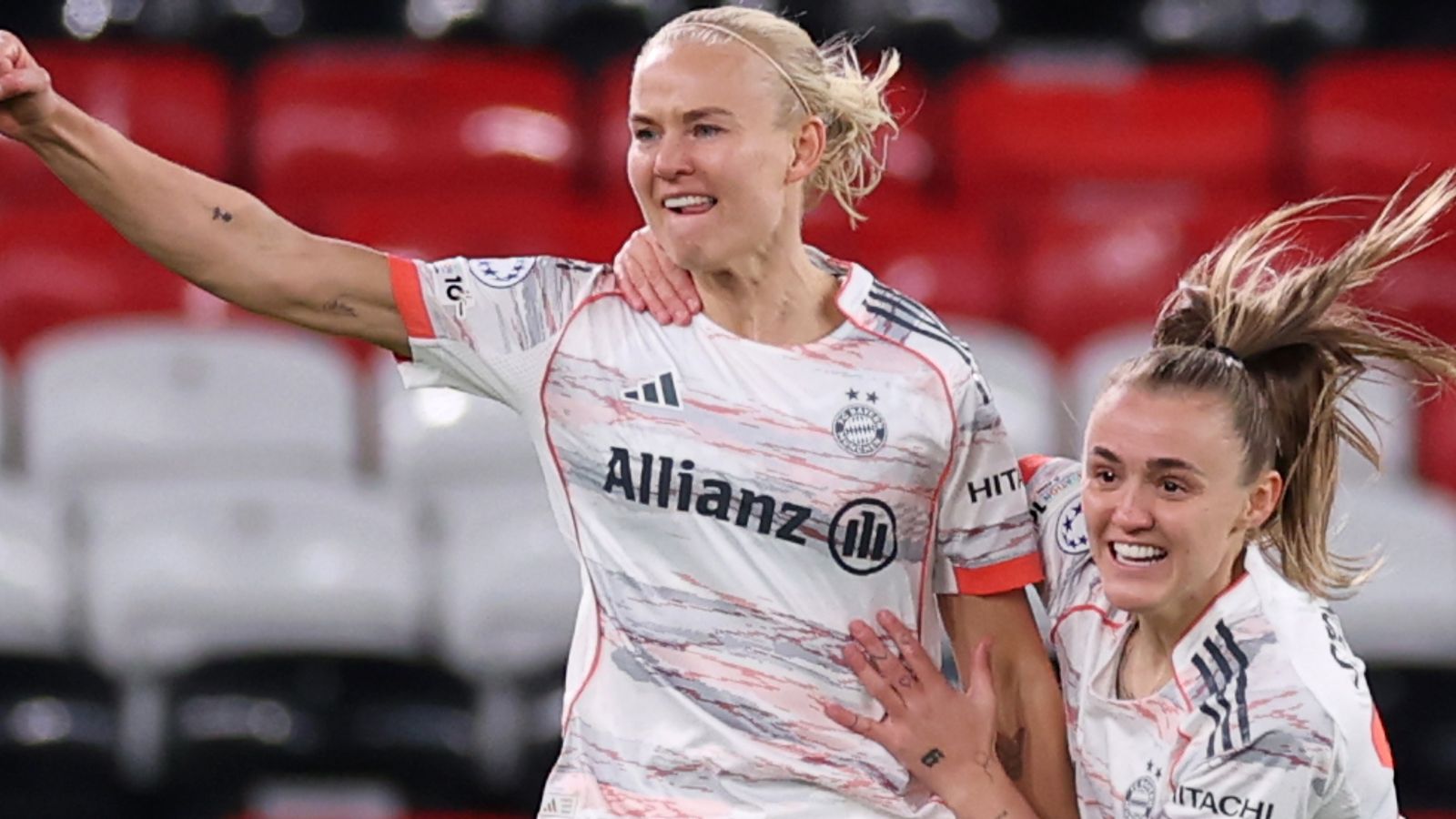 **Bayern Munich Takes the Upper Hand**: In a thrilling Women's Champions League quarter-final matchup, Bayern Munich edged out Manchester United with a hard-fought 3-2 victory, securing a crucial first-leg advantage.