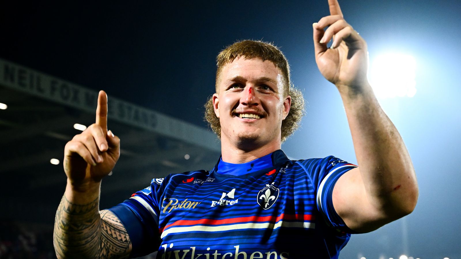 Wakefield Trinity 14-10 Hull FC: Daryl Powell's side battle to hard-fought Super League victory over struggling Black and Whites