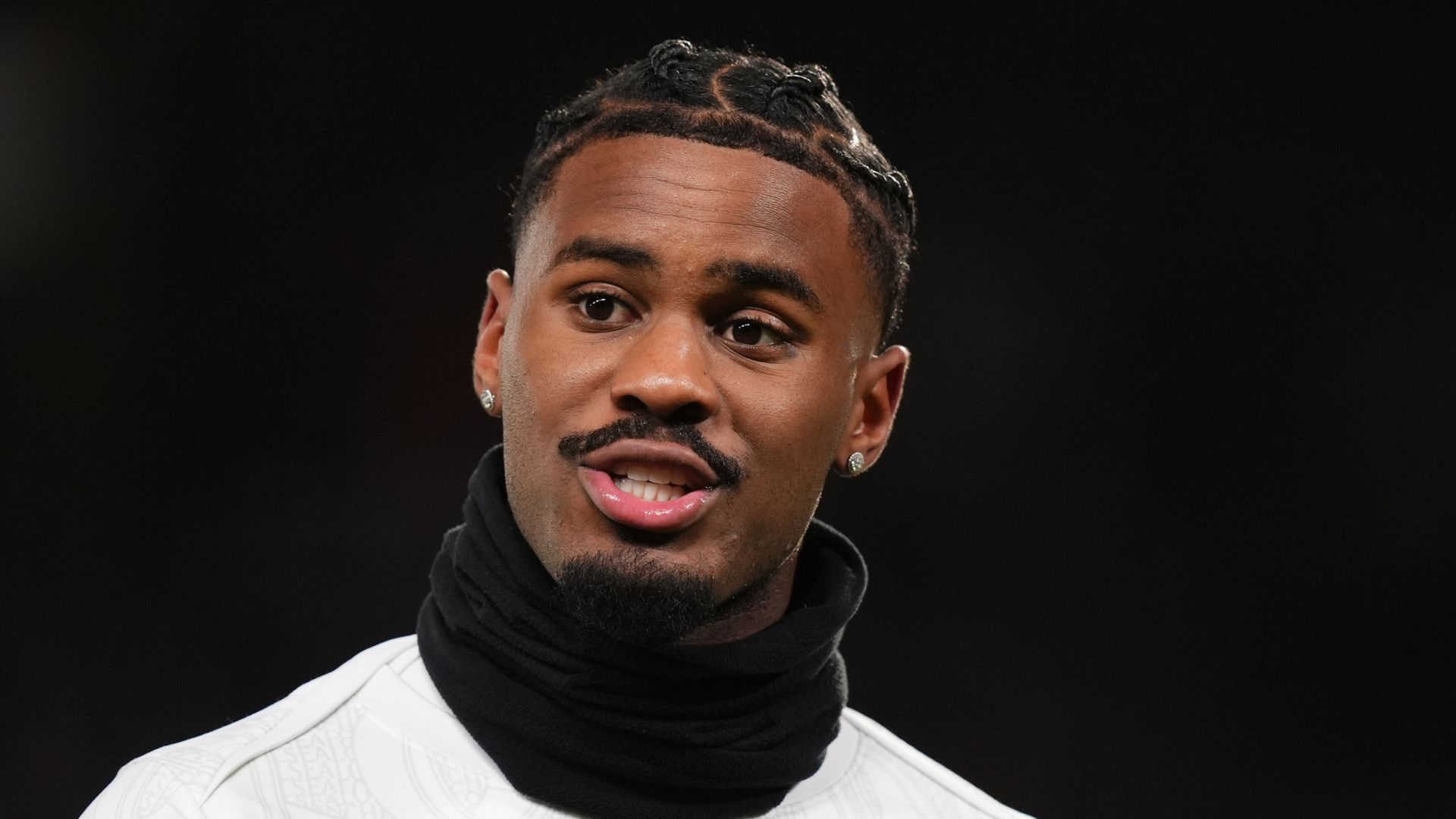 Hato and Sarr both start with Chelsea needing big comeback vs PSG LIVE!