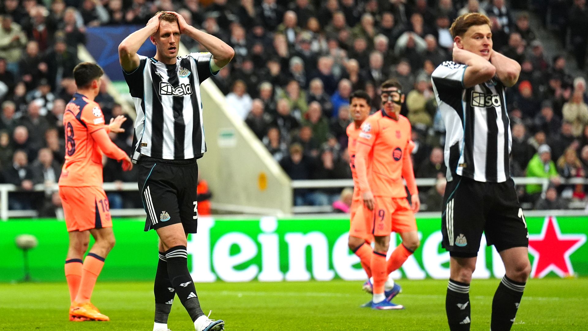 Newcastle 1-1 Barcelona: Lamine Yamal scores penalty with last kick of game to rescue draw for visitors
