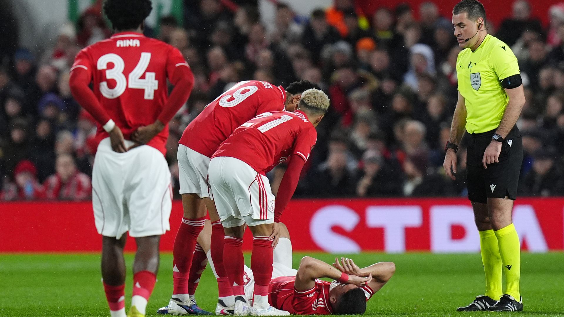 Early injury blow for Nottingham Forest vs Midtjylland LIVE!