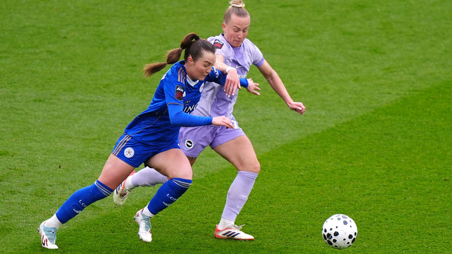 WSL: Brighton make bright start at Leicester after Chelsea edge Villa LIVE!
