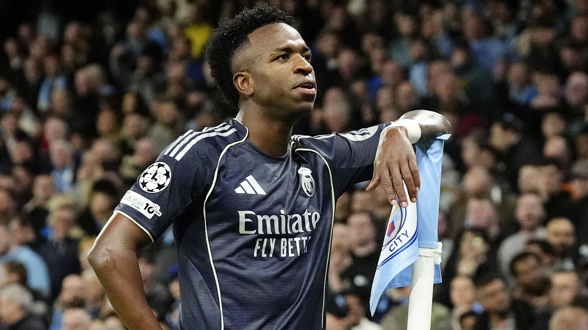 Man City 1-2 Real Madrid (Agg: 1-5): Ten-man City knocked out of Champions League as Vinicius Jr scores two | Football News | Sky Sports