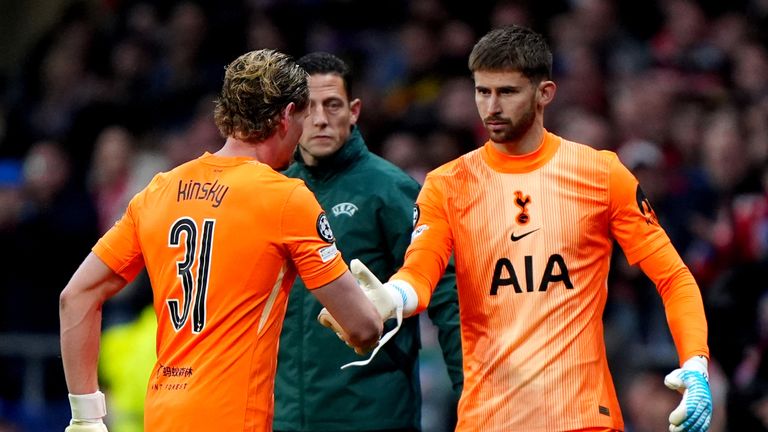 Spurs goalkeeper Antonin Kinsky is replaced by Guglielmo Vicario after 16 minutes