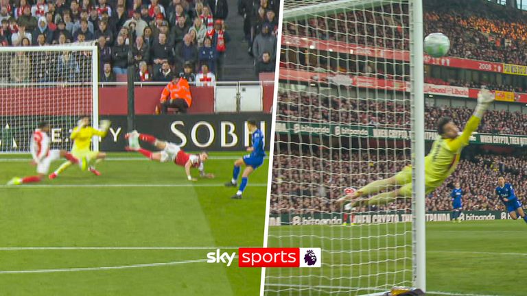 Arsenal vs Everton: Riccardo Calafiori makes stunning stop before Dwight McNeil rattles the post