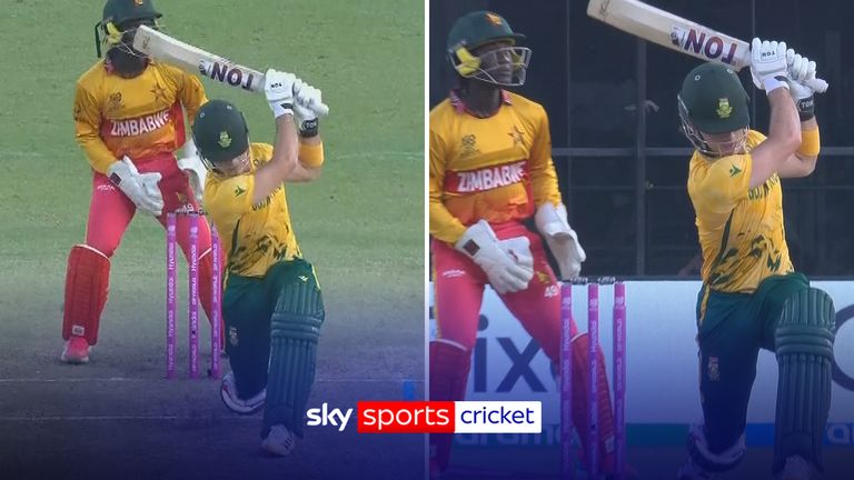 Dewald Brevis smashes NO-LOOK six for South Africa!