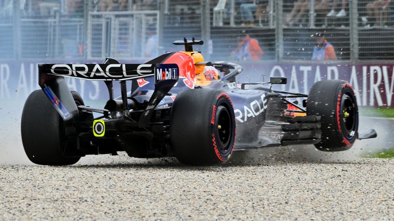 Max Verstappen crashed during the first part of Qualifying in Australia