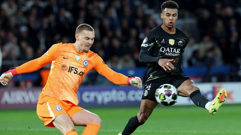 Jorgensen jäi kiinni useaan otteeseen Ranskan pääkaupungissa