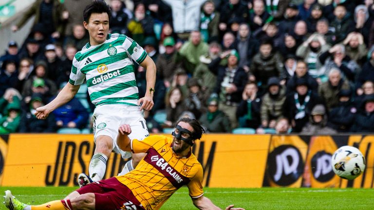 Celtic's Hyunjun Yang scores to make it 1-1