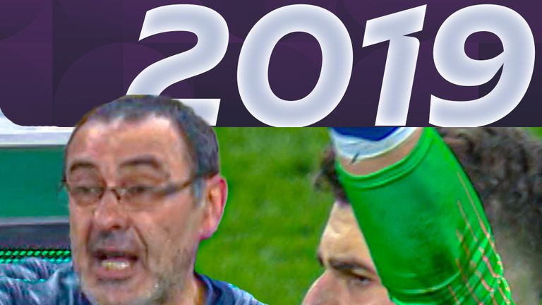 Kepa refuses to leave the field for Sarri!