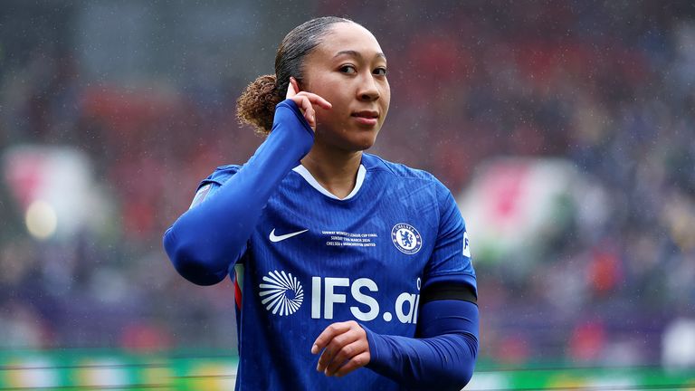 Lauren James celebrates her goal in the League Cup final