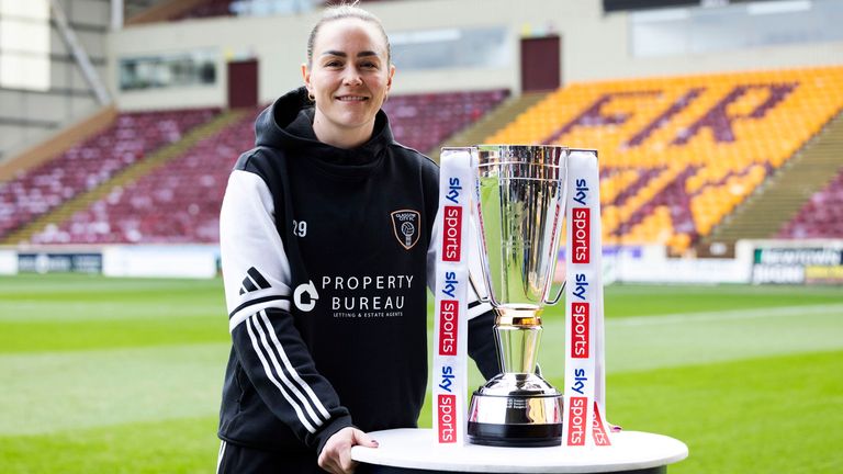 Glasgow City co-captain Lee Gibson is hoping to win a 20th major honour with the club on Sunday