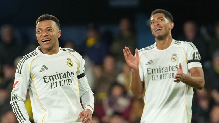 Real Madrid's Kylian Mbappe, left, and Jude Bellingham