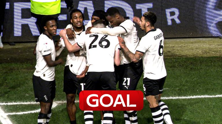 Rhys Walters scores for Port Vale