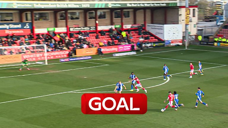 Reece Hutchinson scores from 30 yards