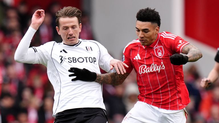 Fulham's Sander Berge (left) and Nottingham Forest's Igor Jesus battle for the ball 