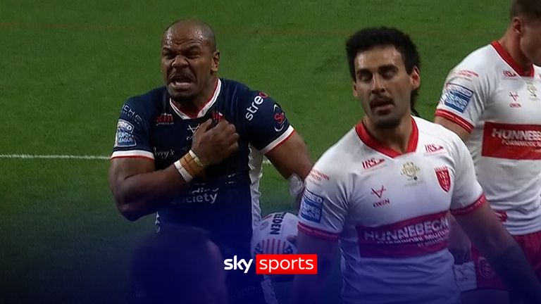 Maiko Sivo opens the scoring in Las Vegas!