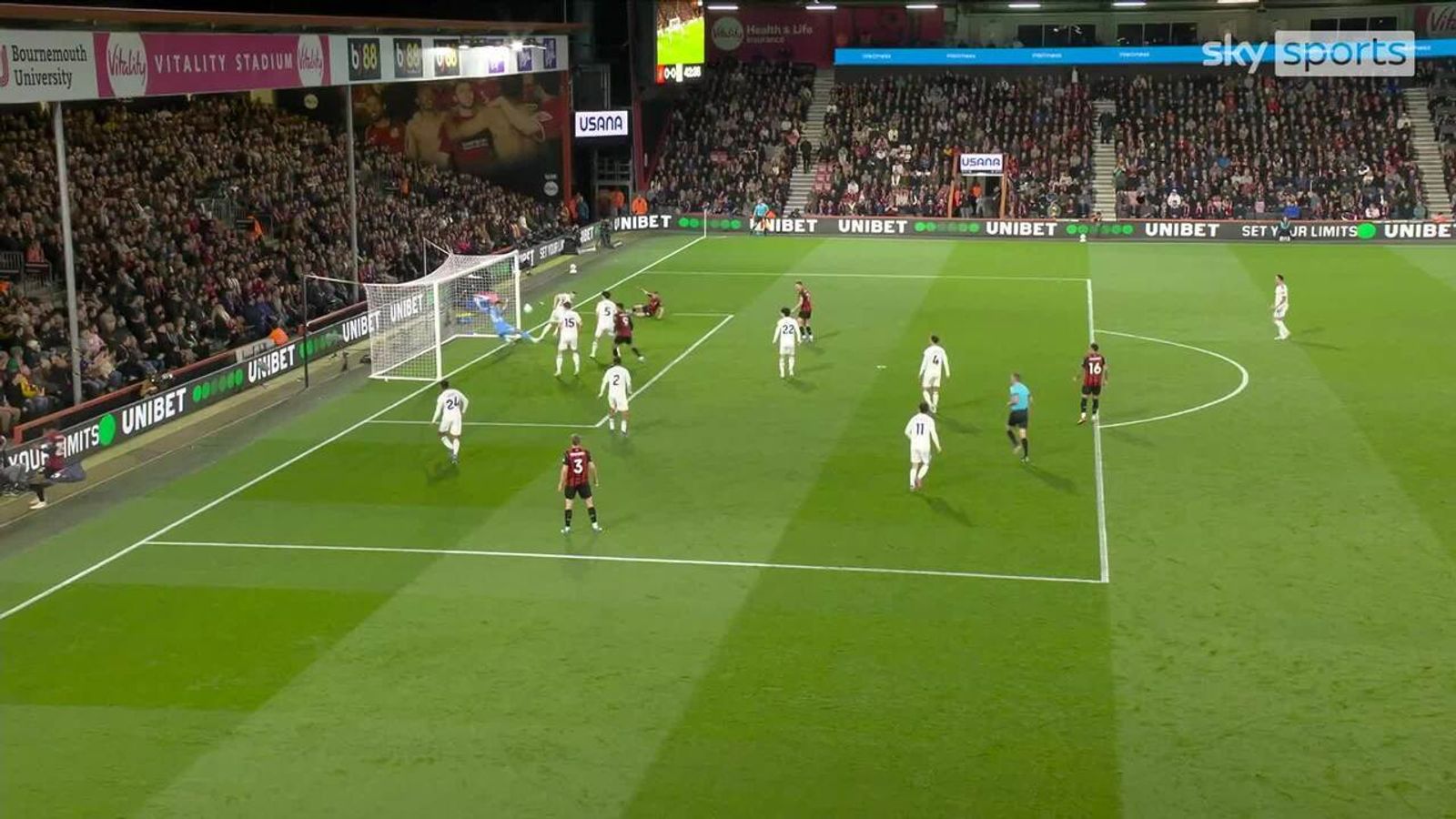 Bournemouth go close to opener as Leeds 'keeper Karl Darlow makes important stop