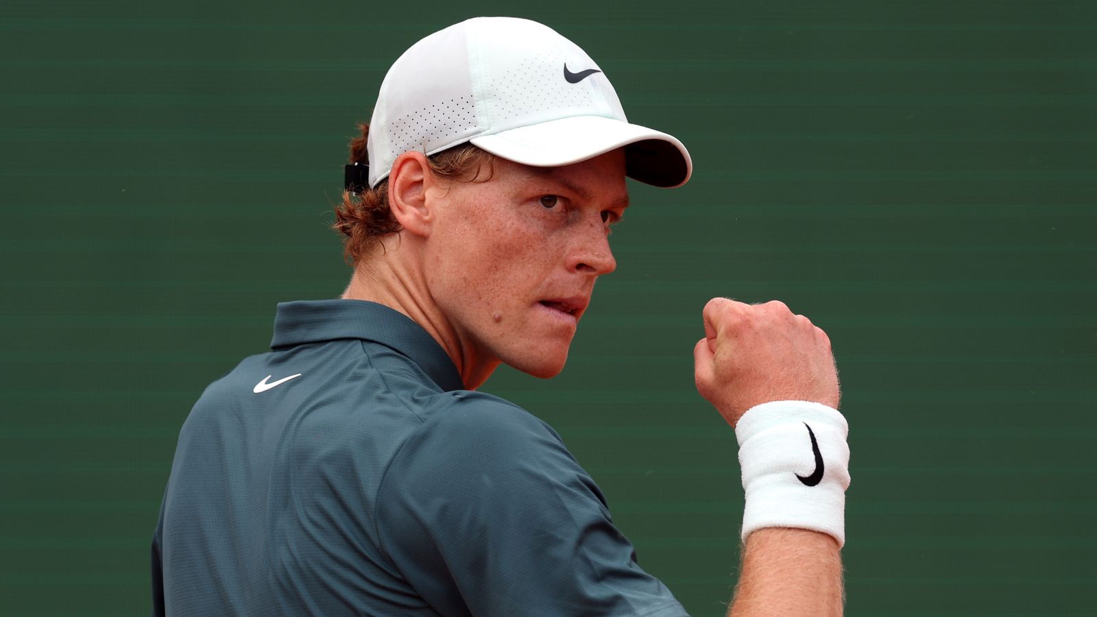 Jannik Sinner gaat door naar de finale van de Monte-Carlo Masters, waar hij het kan opnemen tegen aartsrivaal Carlos Alcaraz, waarbij nummer 1 van de wereld op het spel staat | Tennisnieuws