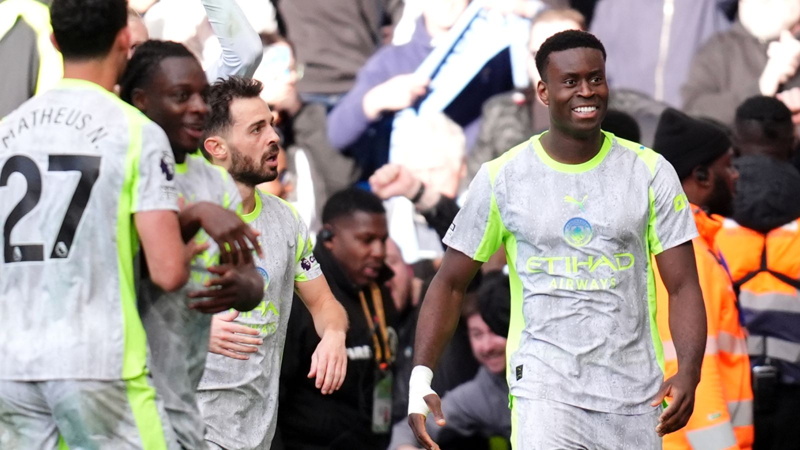 Chelsea 0-3 Manchester City: Rayan Cherki inspires Pep Guardiola's side as they close gap on Arsenal in Premier League title race