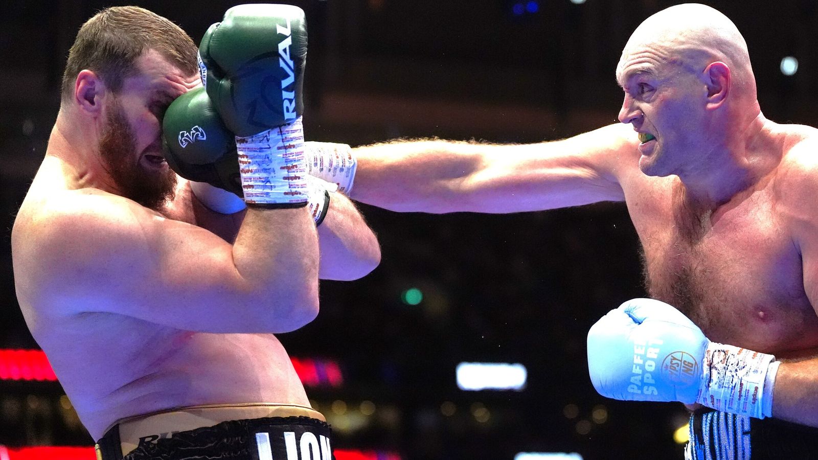 https://e0.365dm.com/26/04/1600x900/skysports-tyson-fury-arslanbek-makhmudov_7217604.jpg?20260411222457