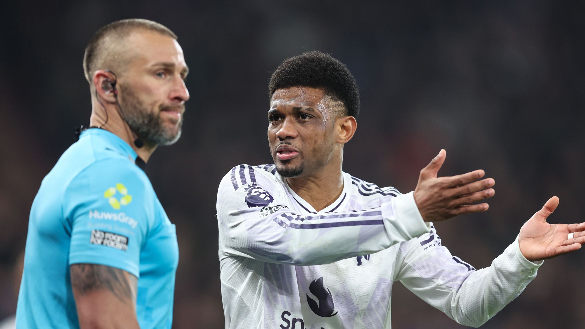 Man Utd denied penalty at Bournemouth due to 'speed of attackers' as Amad Diallo and Evanilson incidents analysed