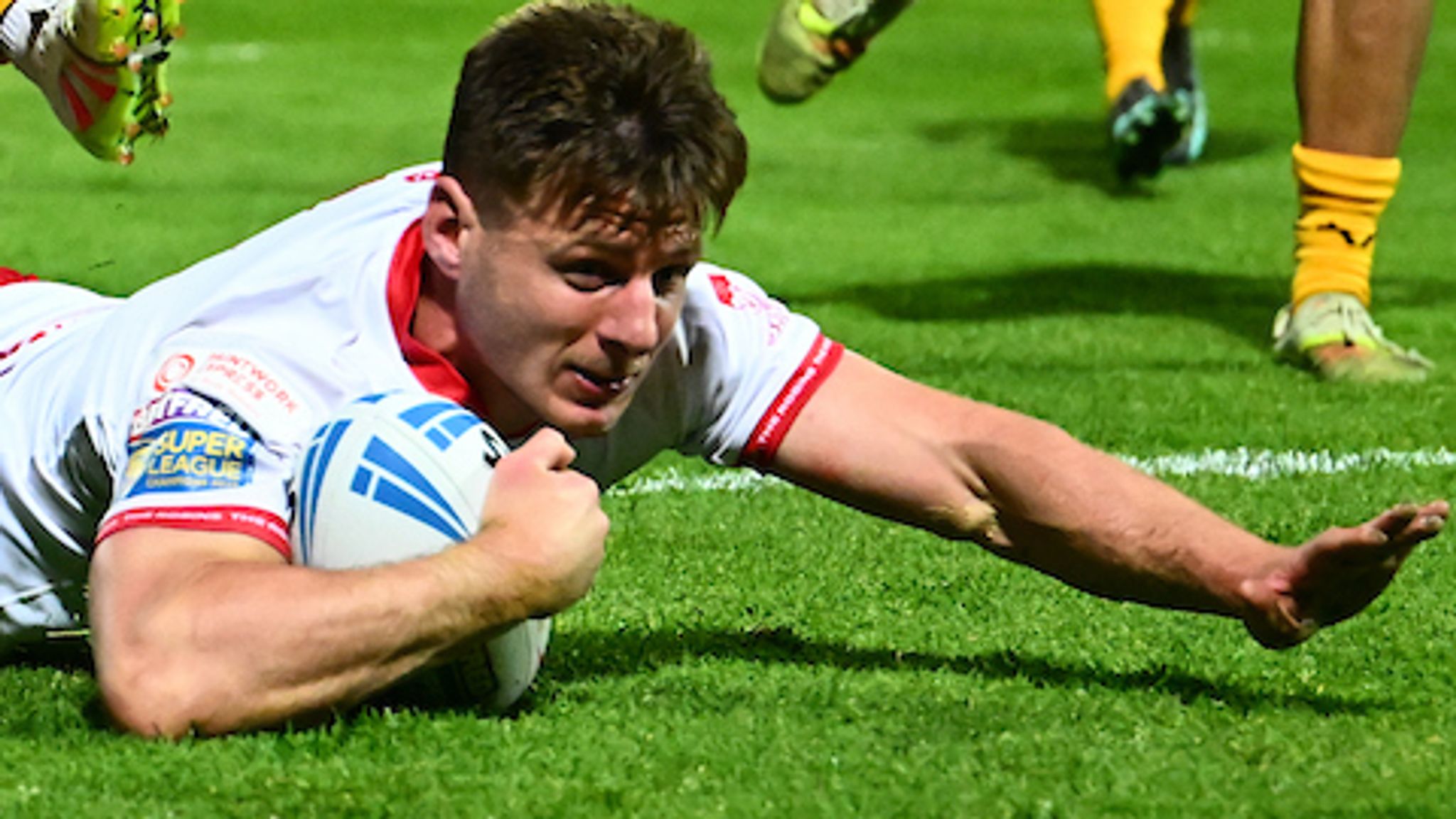 Hull KR Crush Castleford 50-6 to Cut Leeds Lead to Two Points — image 5