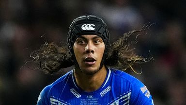 Picture by Olly Hassell/SWpix.com - 02/11/2024 - Rugby League - ABK Beer Test Series - England v Samoa - AMT Headingley, Leeds, England - Jarome Luai of Samoa