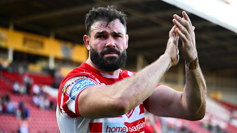  Alex Walmsley of St Helens celebrates their teams victory over Wakefield