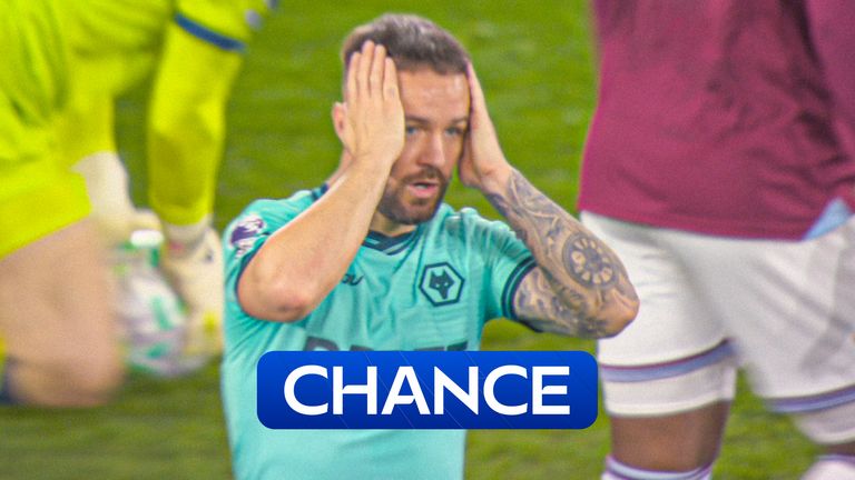 Armstrong goes close for Wolves