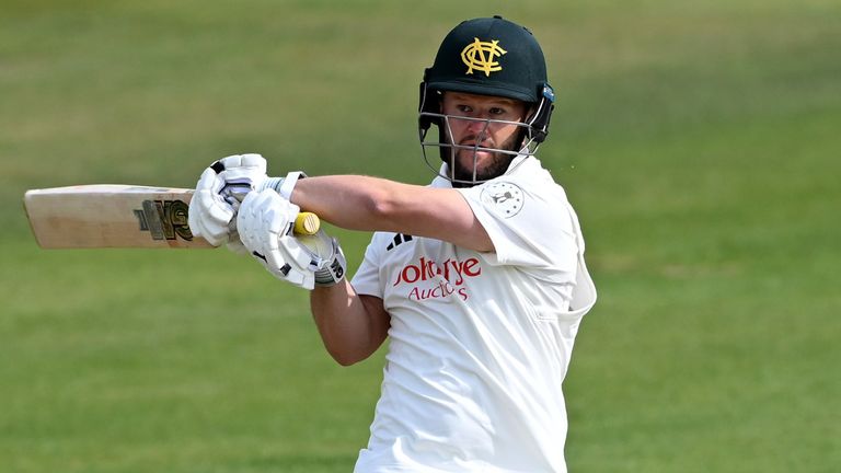 Duckett makes first half-century of season for Nottinghamshire