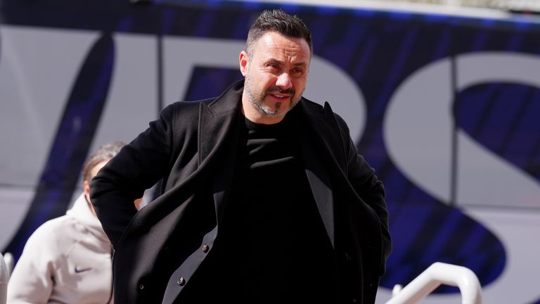 Roberto de Zerbi arrives at Spurs