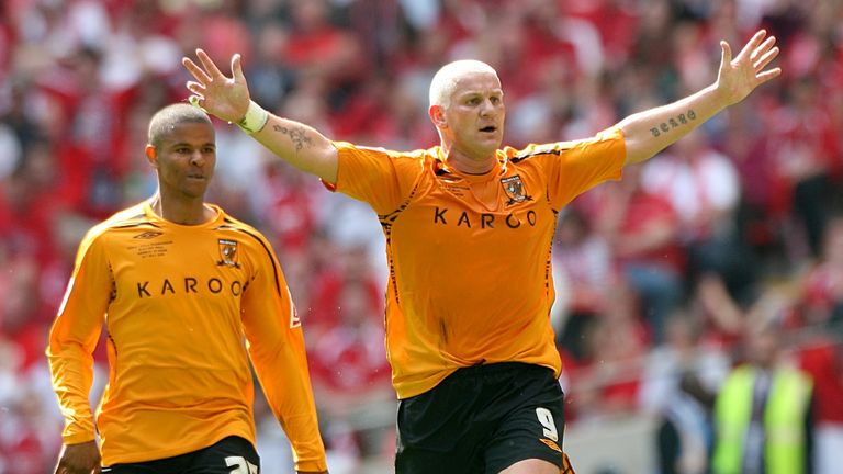 casco de Dean Windass